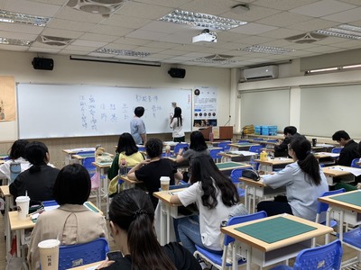 0419講師授課中1