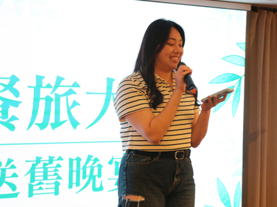 畢業生代表致詞圖片